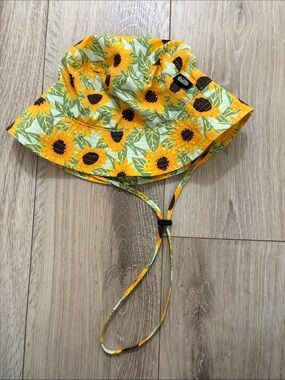Headster sunflower hat